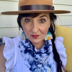 Meet your Posher, Christine